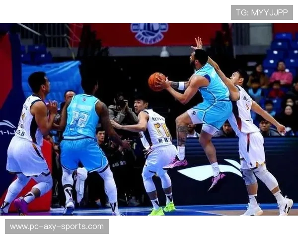 CBA精彩对决广东队迎战新疆队全场视频回放与精彩瞬间解析